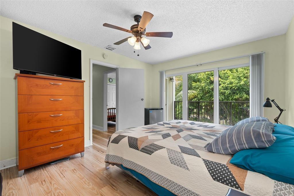 SANDPEBBLES TOWNHOUSE CON - Residential Lease