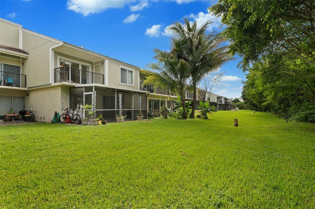 SANDPEBBLES TOWNHOUSE CON - Residential Lease