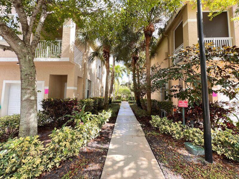 Townhouse Near the Ocean - WiFi Included + Garage!Live the coastal lifestyle in this lovely 2-story townhouse located just minutes from one of South Florida's most stunning beaches. Featuring an attached garage, this home offers large tile floors, a bright open-concept kitchen, and soaring ceilings that fill the space with natural light. The upstairs bedrooms have sleek vinyl plank flooring and the primary suite includes a spacious walk-in closet. Enjoy the ease of in-unit laundry and the added bonus of high-speed WiFi included in the rent. Located in the desirable Tequesta Trace community, you'll love the convenience of being close to I-95, US1, shopping, and fantastic dining options. . The community also features a sparkling pool and on-site security patrol for added peace of mind.