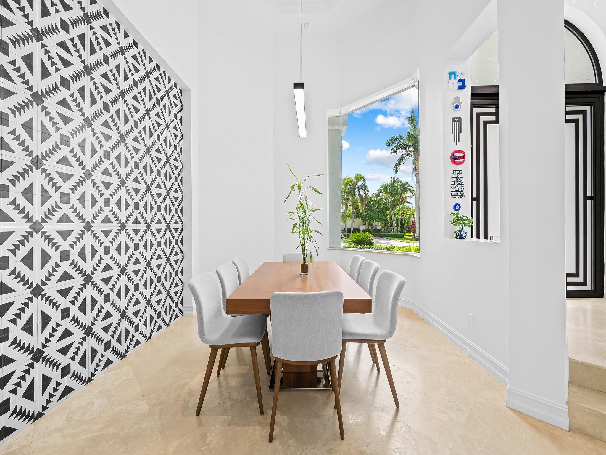 The Enclave 2nd Sec 156-8 - Residential