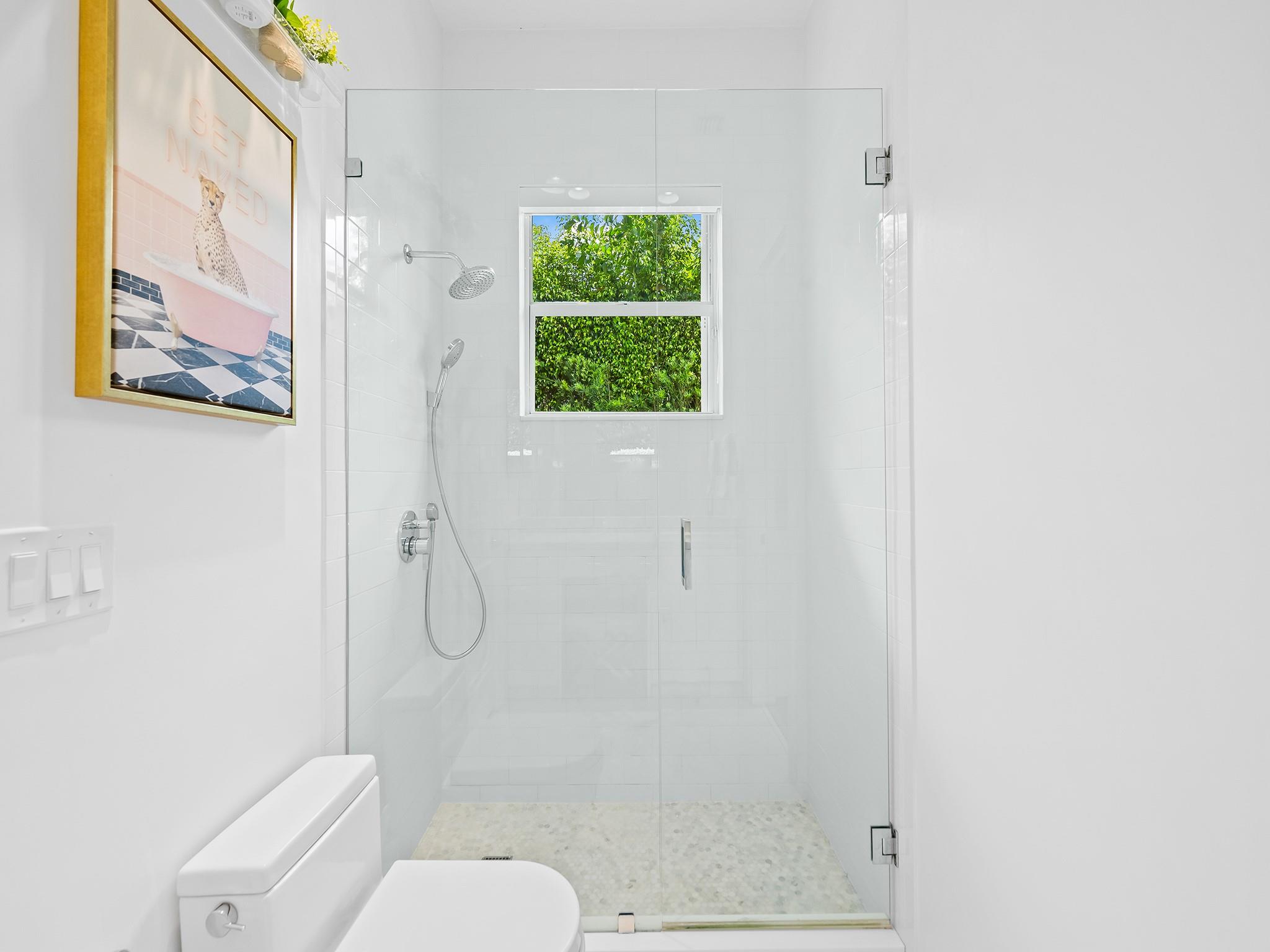 The Enclave 2nd Sec 156-8 - Residential