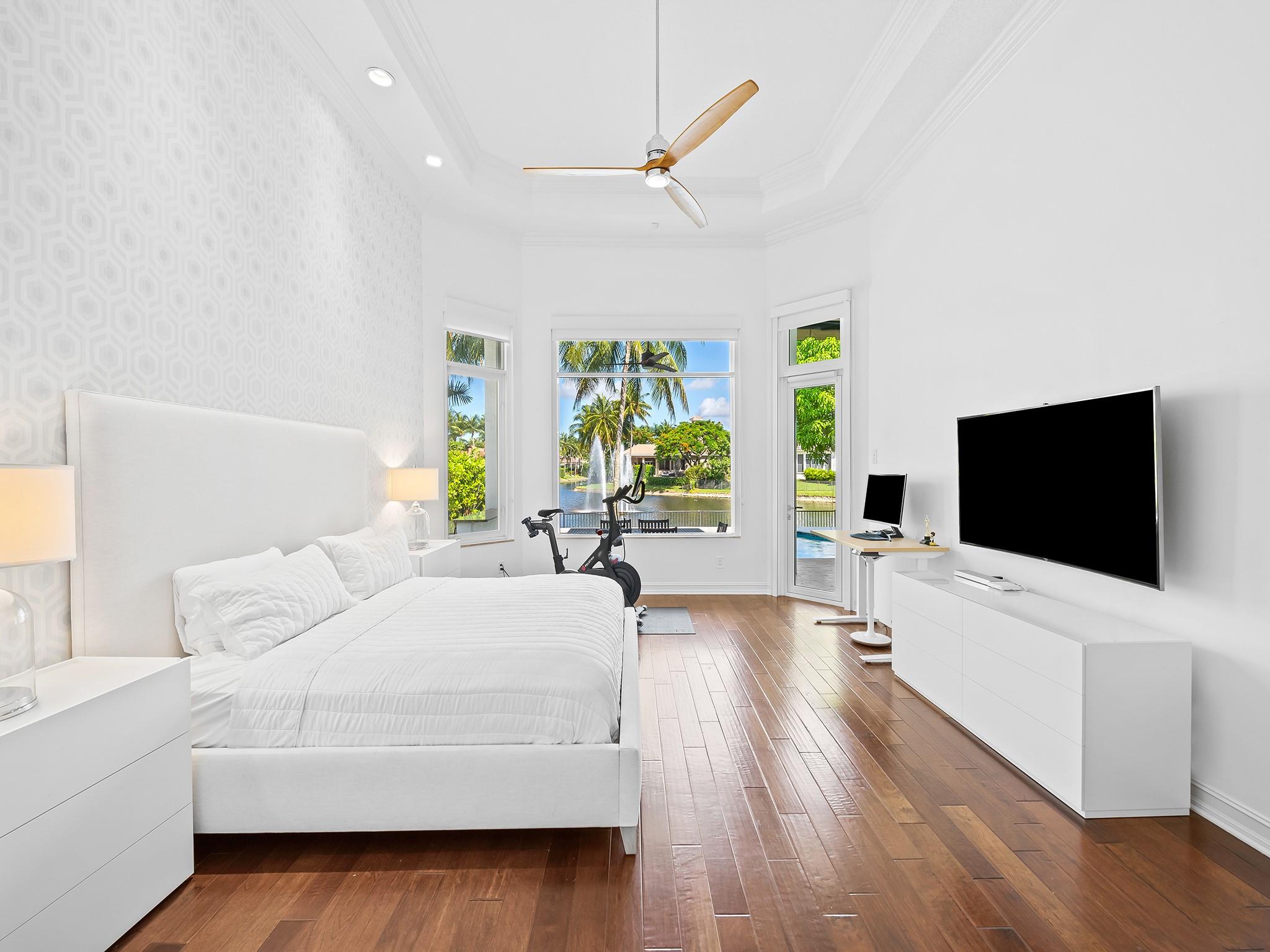 The Enclave 2nd Sec 156-8 - Residential