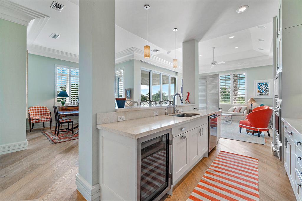 SEAGATE RESIDENCES CONDO - Residential