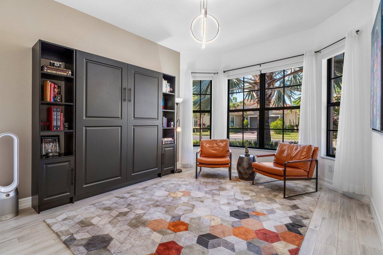 PARKLAND ROYALE - Residential Lease