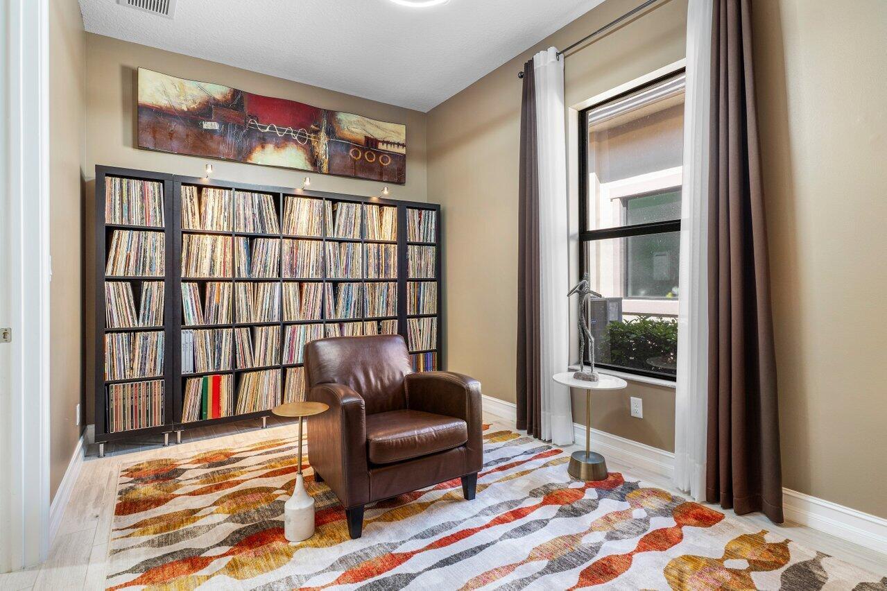 PARKLAND ROYALE - Residential Lease