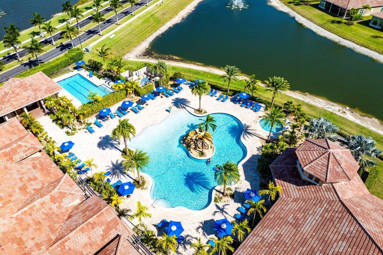 PARKLAND ROYALE - Residential Lease