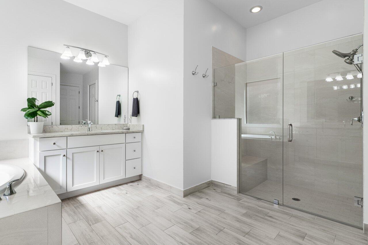 PARKLAND ROYALE - Residential Lease