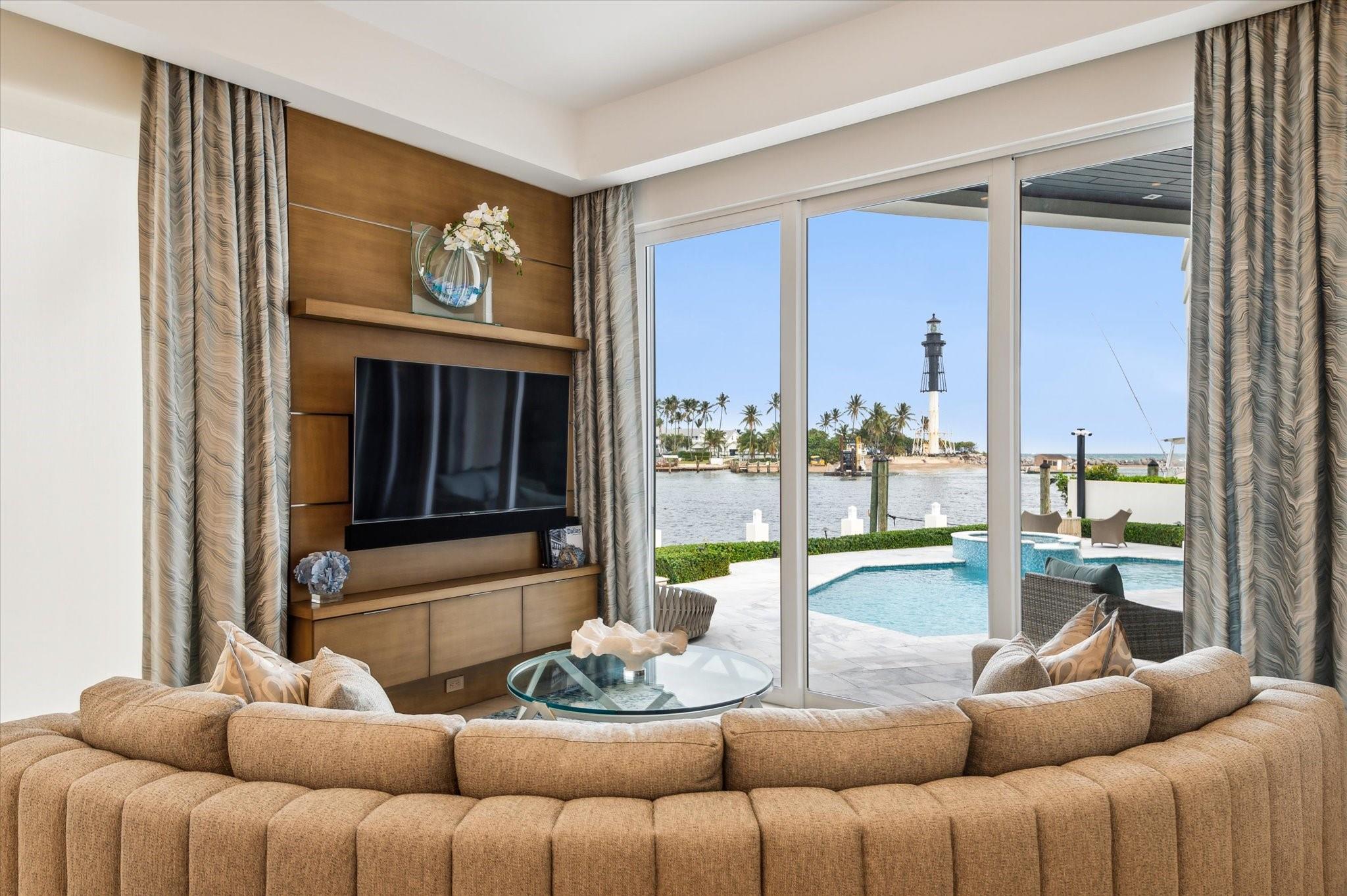 Hillsboro Shores - Residential