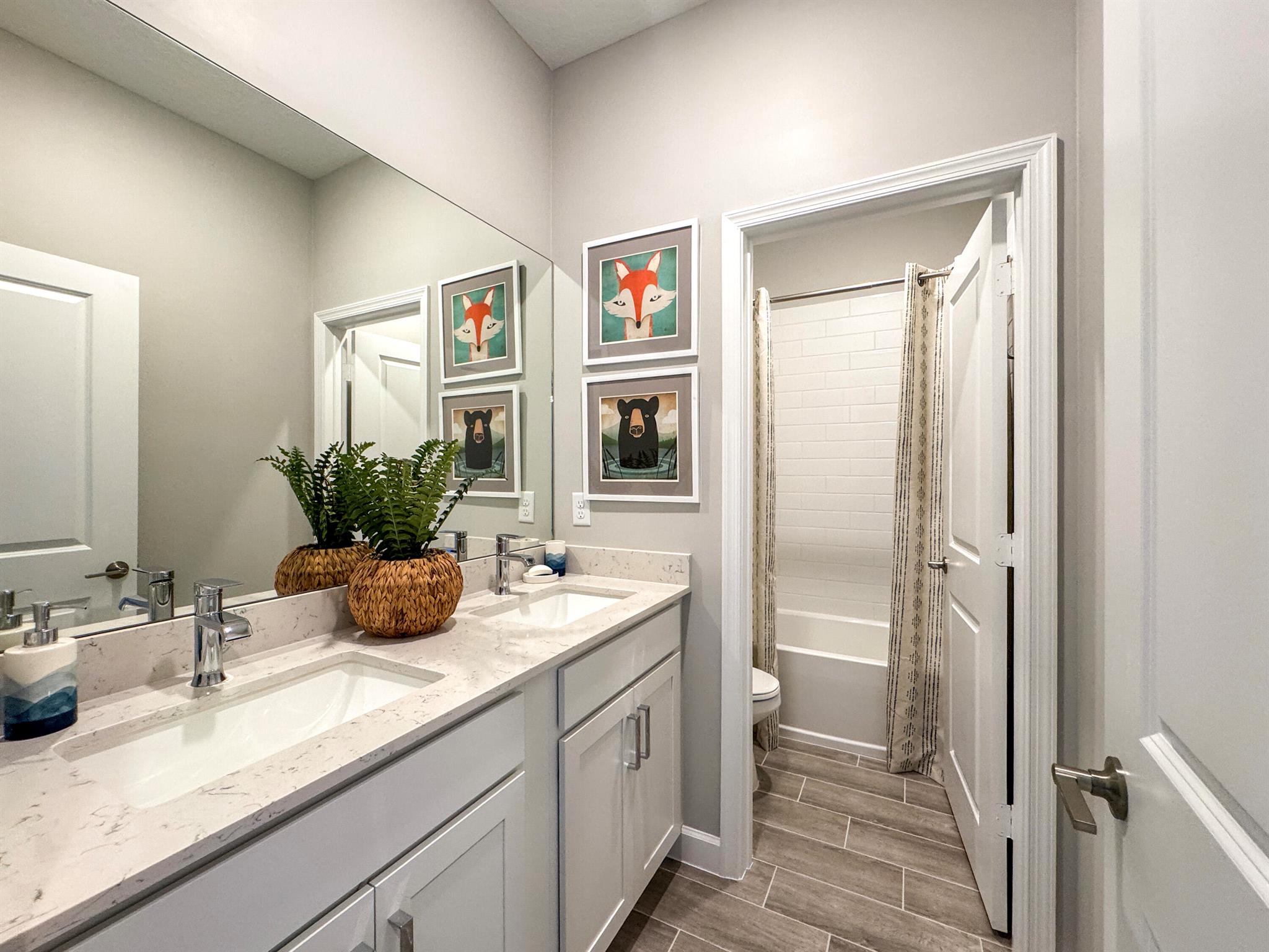 ESTATES OF BOYNTON WATERS - Residential