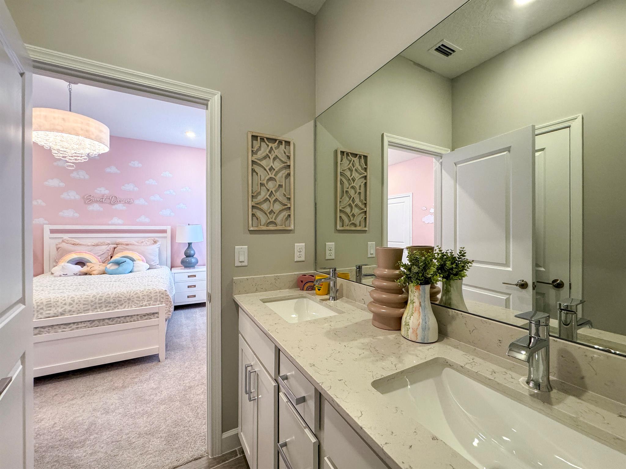 ESTATES OF BOYNTON WATERS - Residential