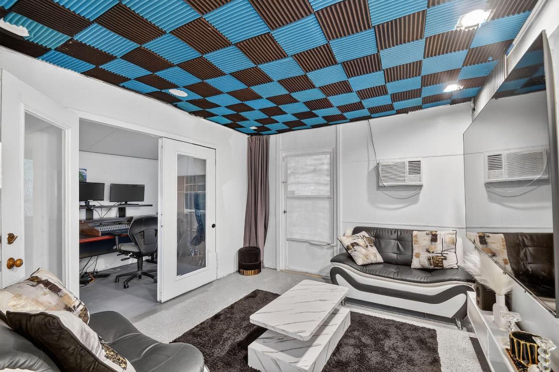 Arbor Glen - Residential