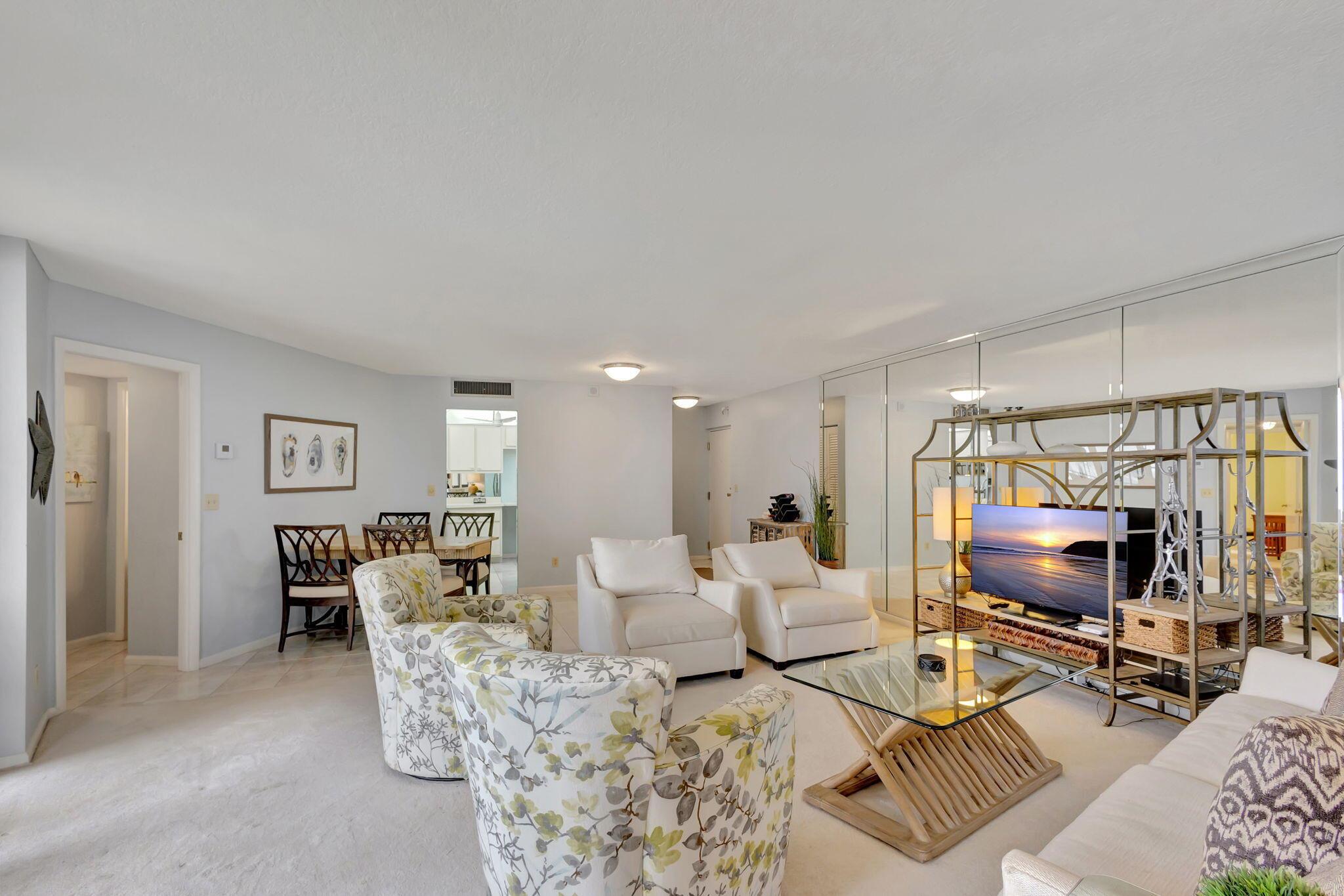 PHOENIX TOWERS CONDO - Residential Lease