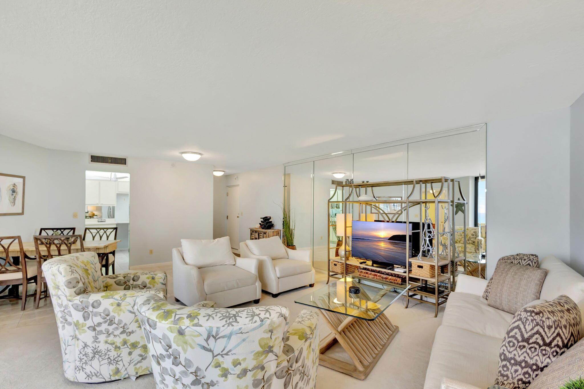 PHOENIX TOWERS CONDO - Residential Lease