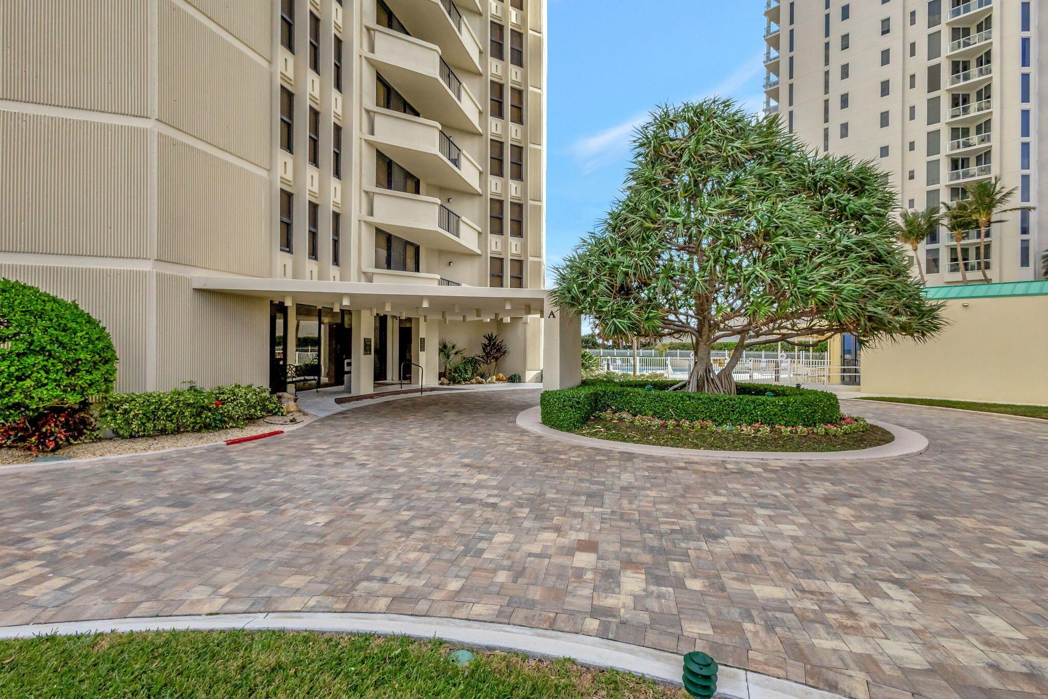 PHOENIX TOWERS CONDO - Residential Lease