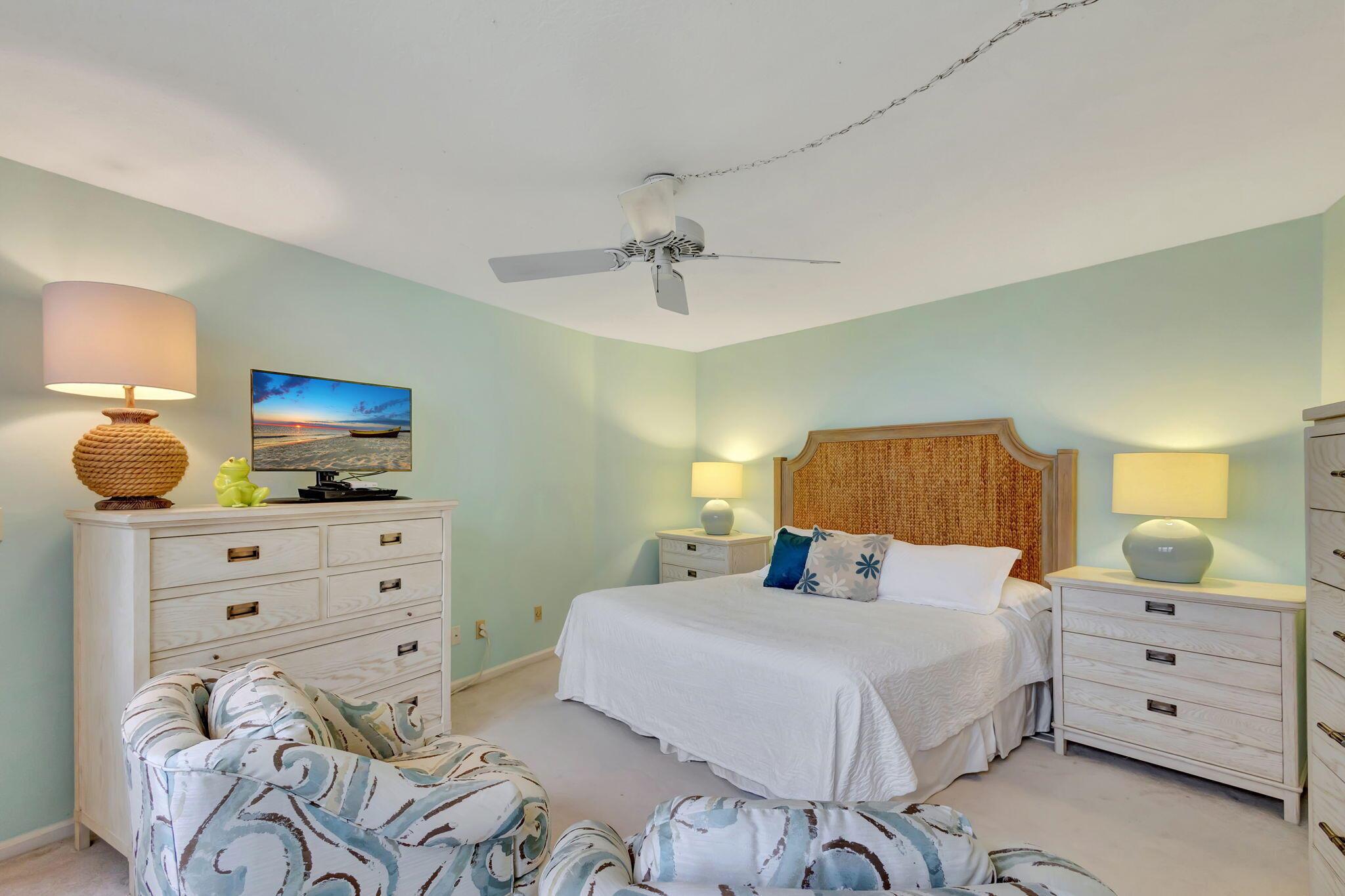 PHOENIX TOWERS CONDO - Residential Lease