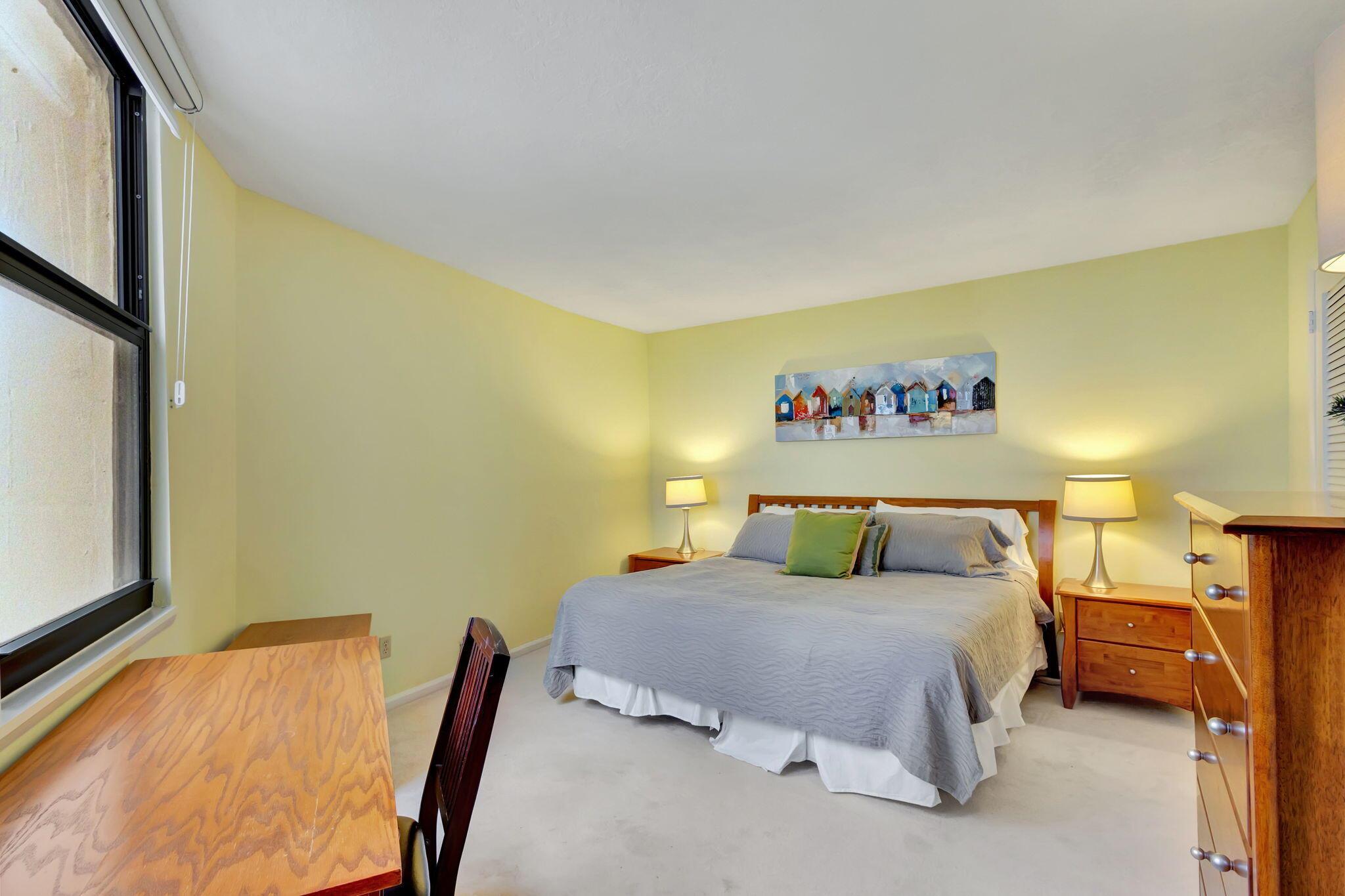 PHOENIX TOWERS CONDO - Residential Lease