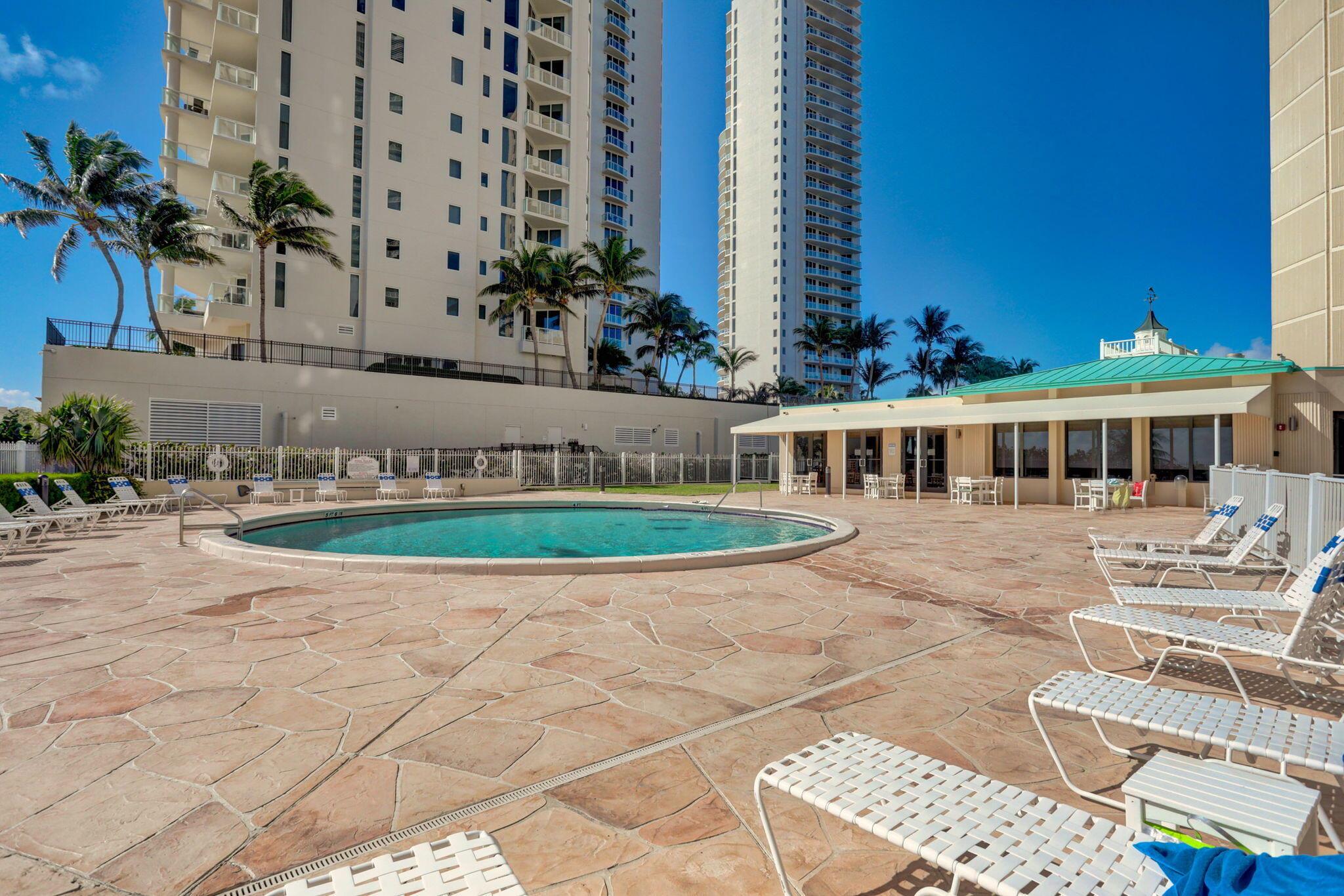PHOENIX TOWERS CONDO - Residential Lease