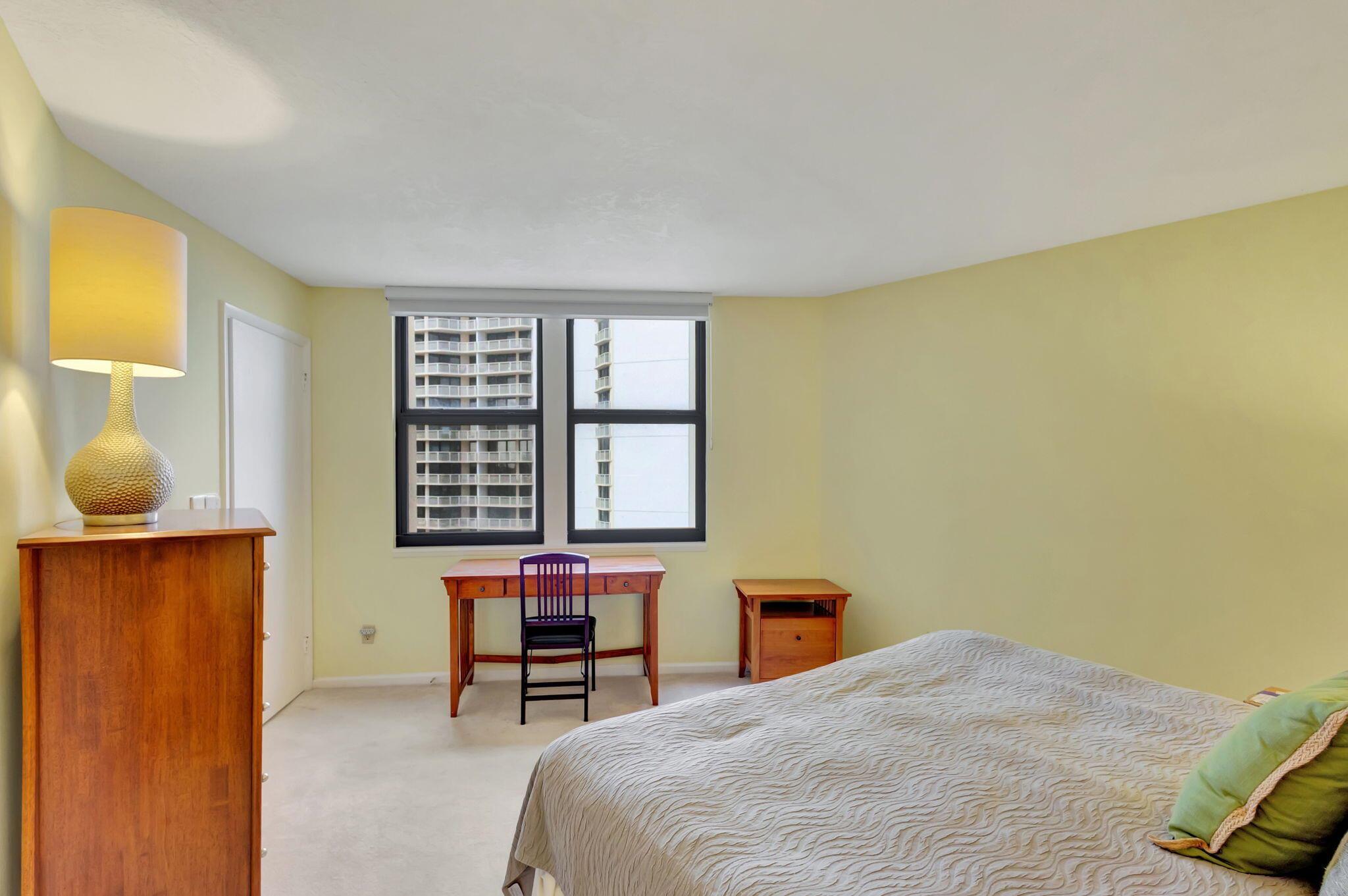 PHOENIX TOWERS CONDO - Residential Lease