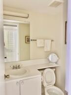 CORNWALL AT CENTURY VILLAGE CONDO - Residential Lease