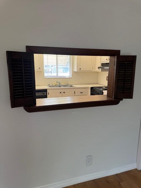 BOUNDBROOK CONDOMINIUMS - Residential