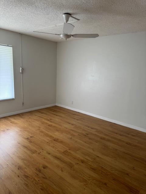 BOUNDBROOK CONDOMINIUMS - Residential