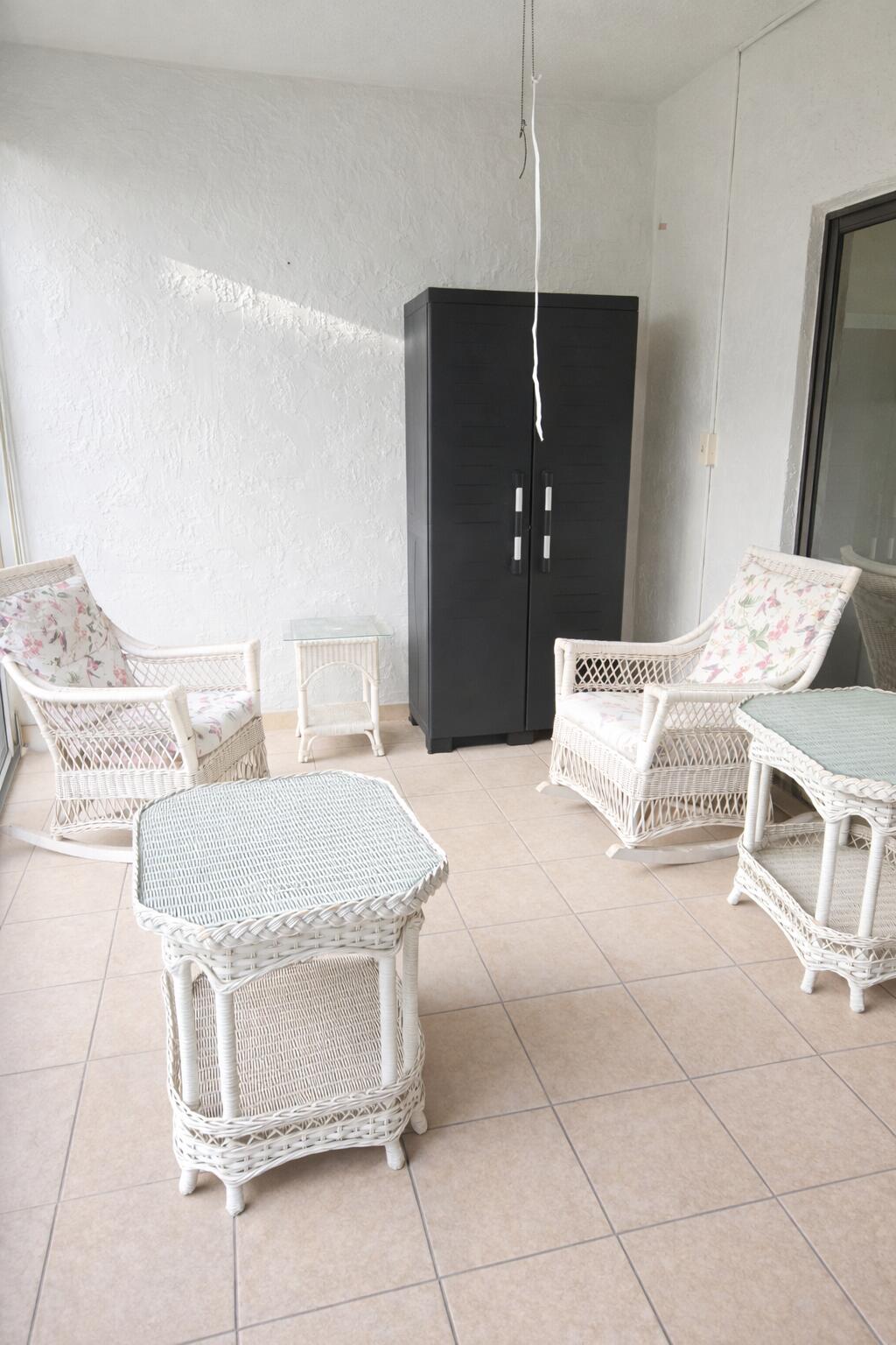 TOPAZ SOUTH CONDO - Residential