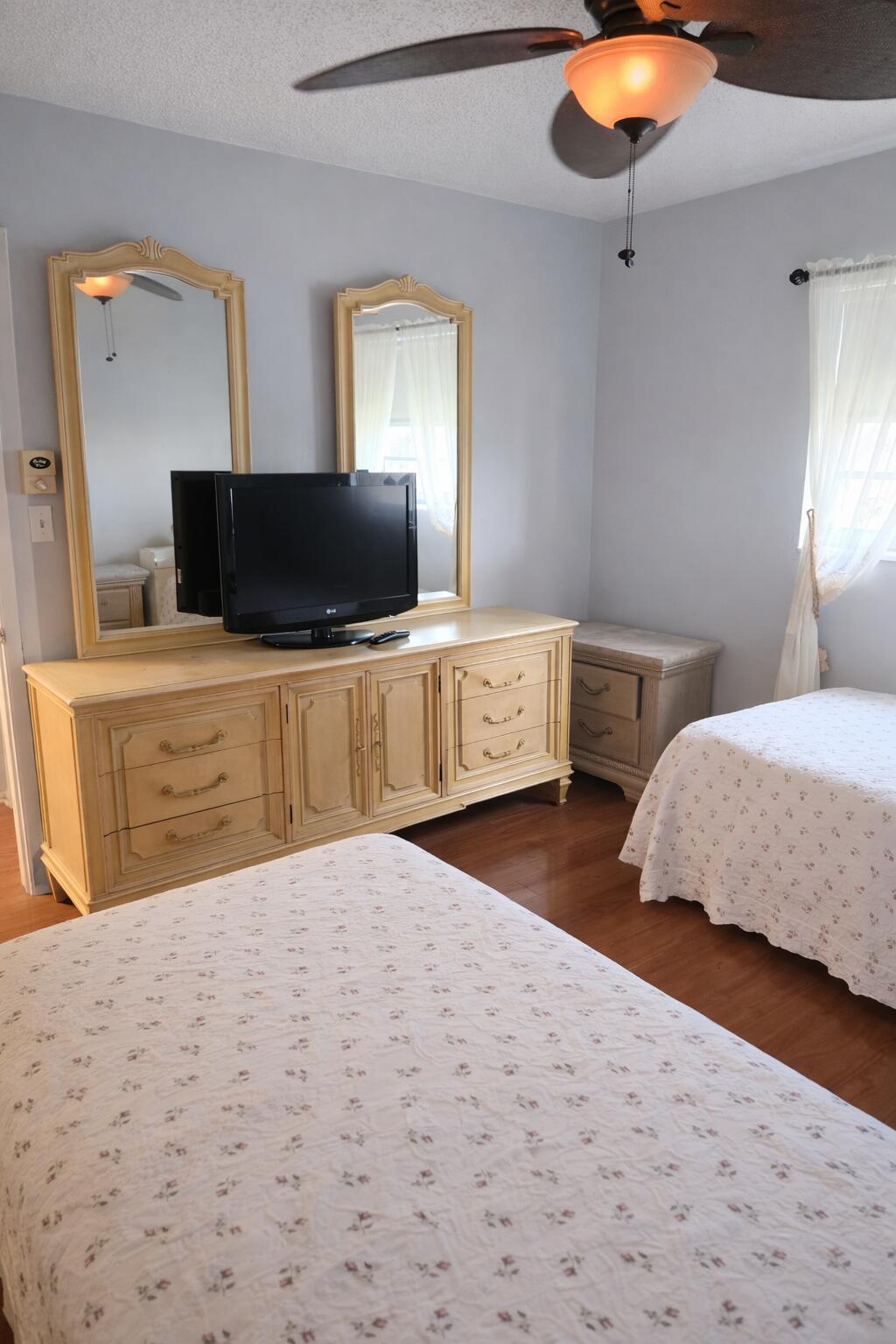 TOPAZ SOUTH CONDO - Residential