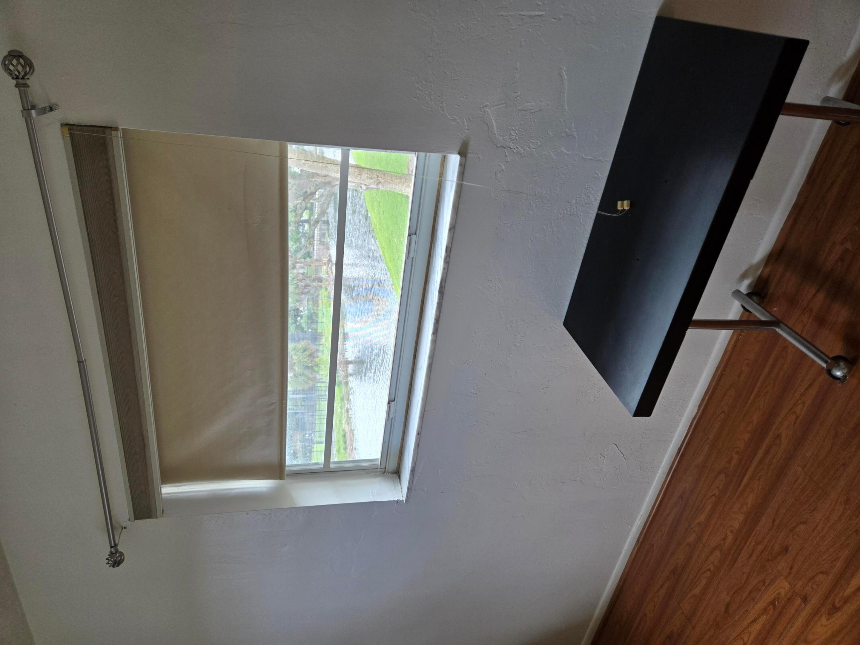 TOPAZ SOUTH CONDO - Residential