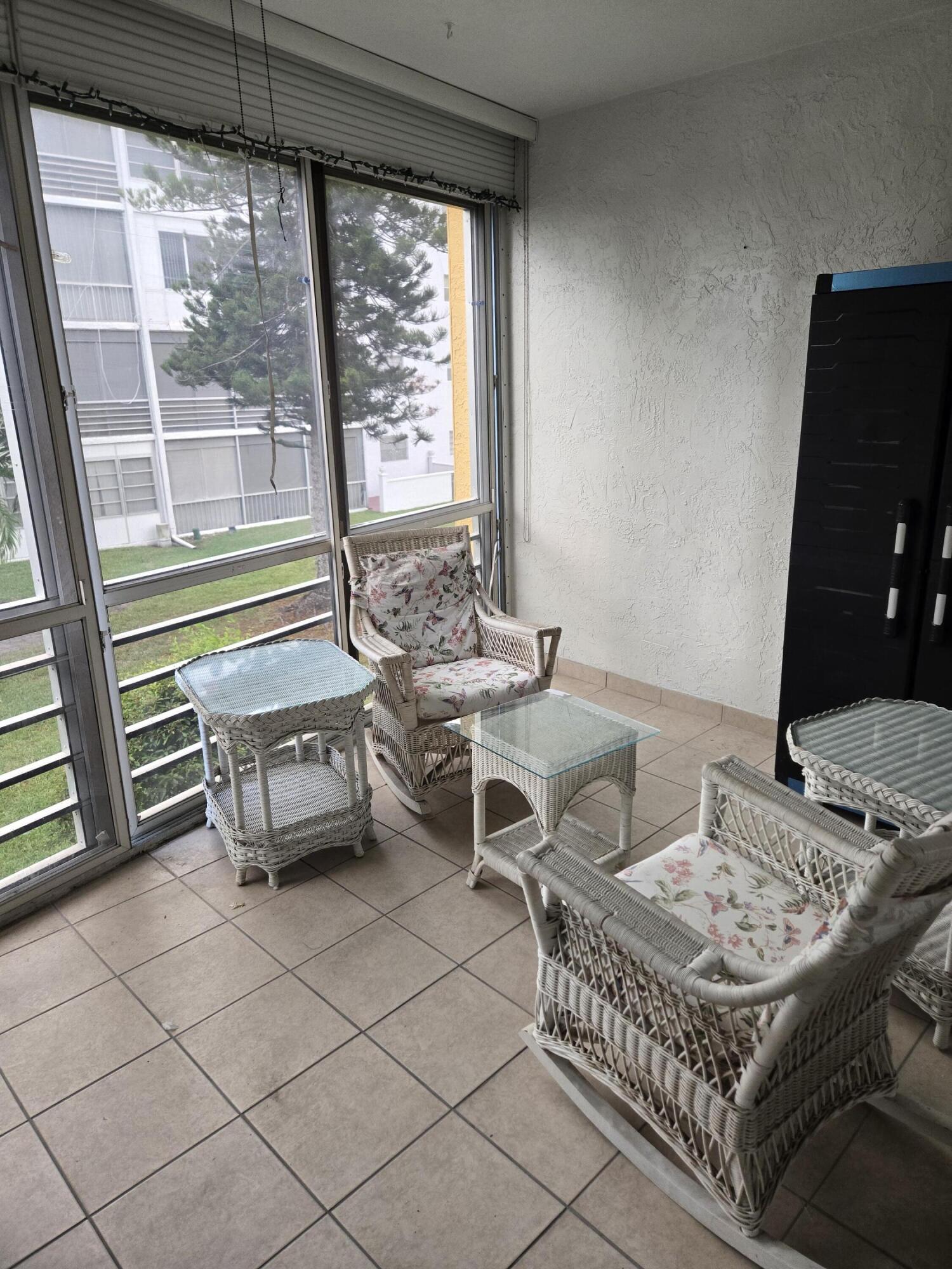 TOPAZ SOUTH CONDO - Residential