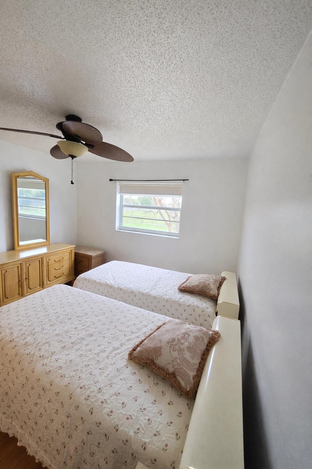 TOPAZ SOUTH CONDO - Residential