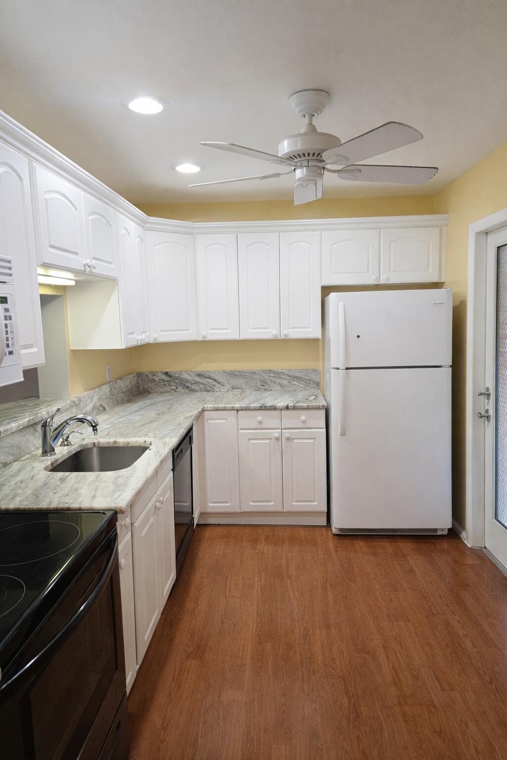 TOPAZ SOUTH CONDO - Residential