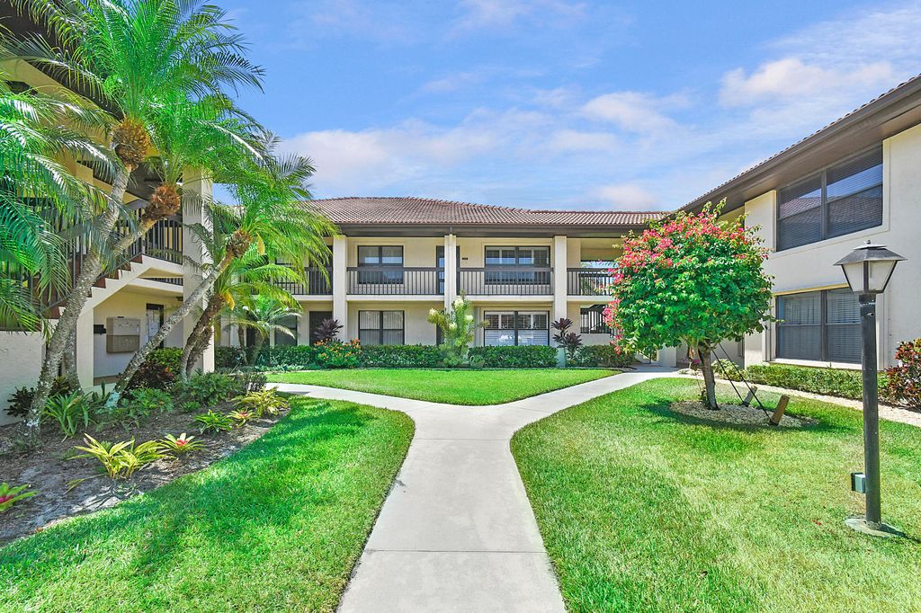 Photo of 711 SW South River Drive #106, Stuart, FL 34997 (MLS # R10983998)