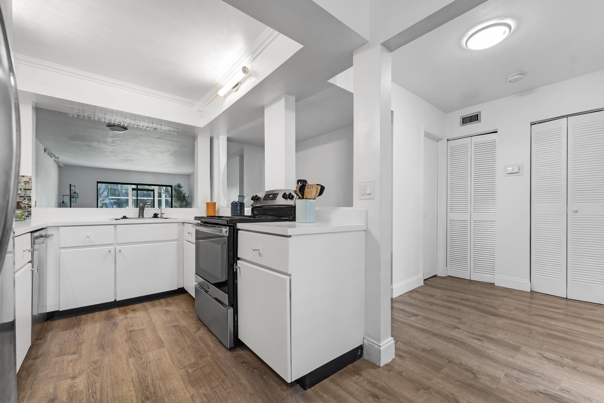 GARDENS OF WILLOW BEND CO - Residential Lease