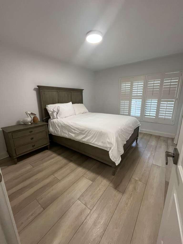 PINEWOOD EAST 2 OF WELLIN - Residential Lease