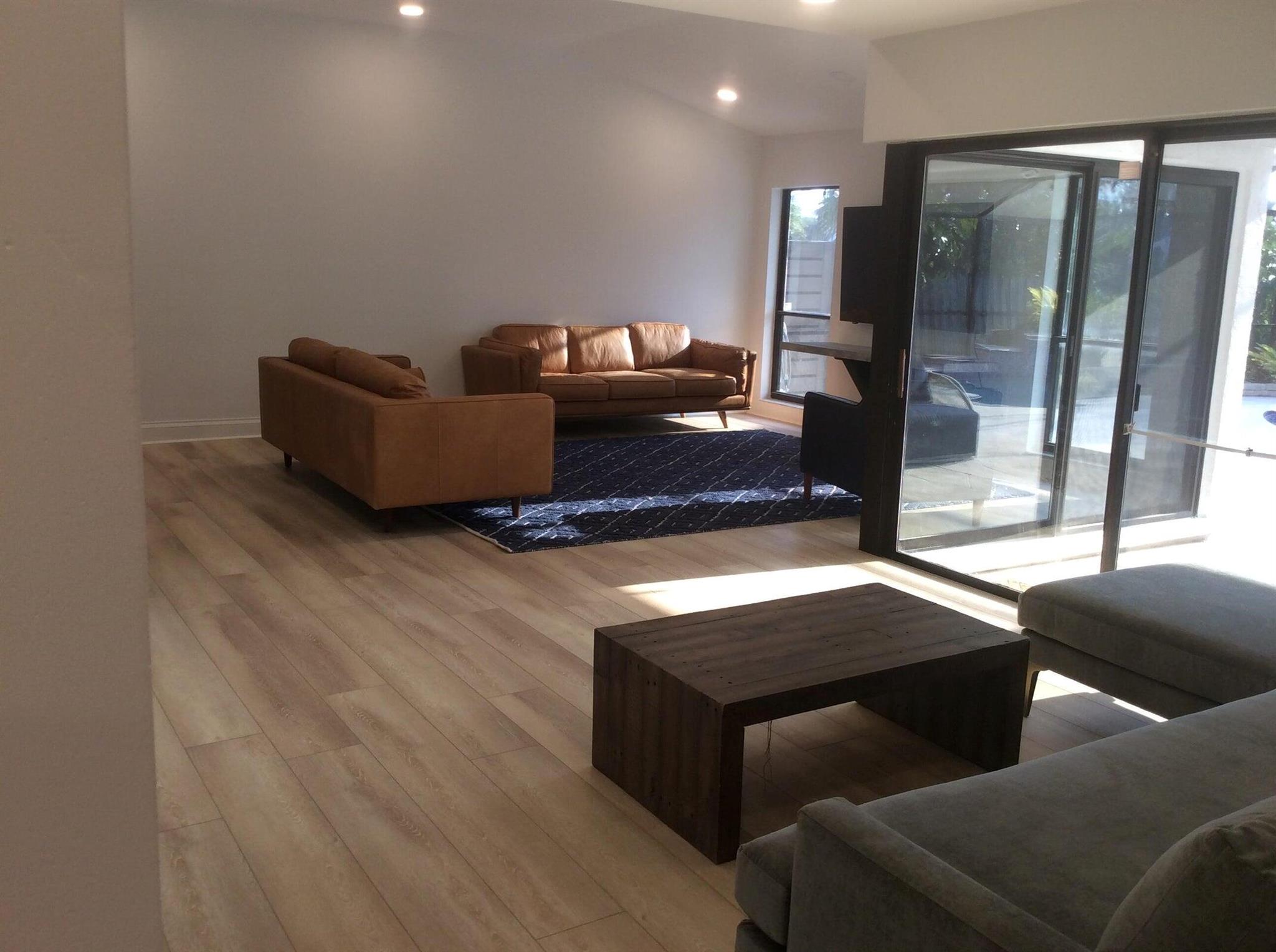 PINEWOOD EAST 2 OF WELLIN - Residential Lease