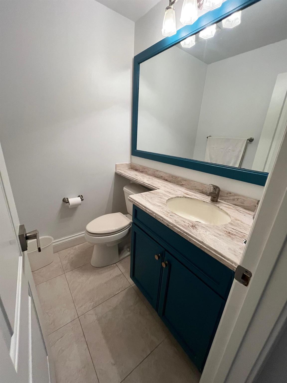 PINEWOOD EAST 2 OF WELLIN - Residential Lease