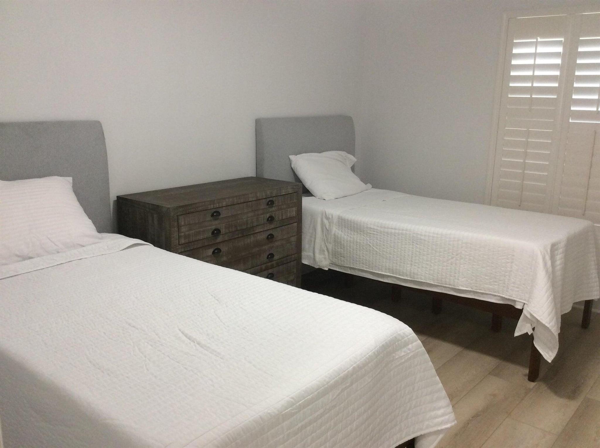 PINEWOOD EAST 2 OF WELLIN - Residential Lease