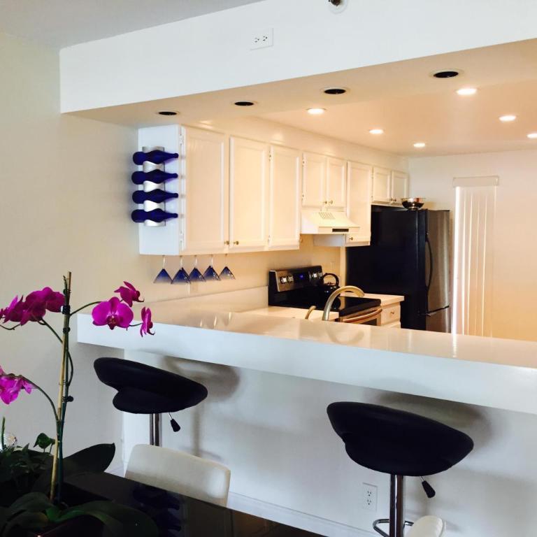 BOCA BAYOU CONDO - Residential Lease