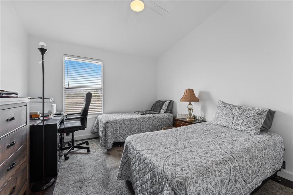 Twin Fountains Rep 142-38 - Residential Lease