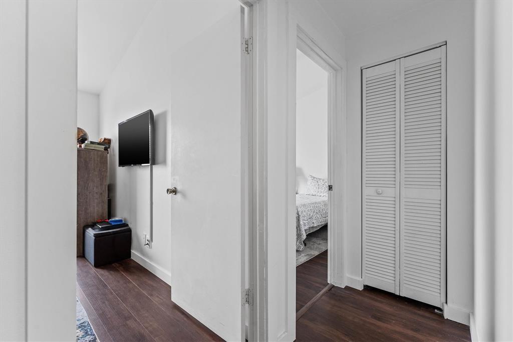 Twin Fountains Rep 142-38 - Residential Lease