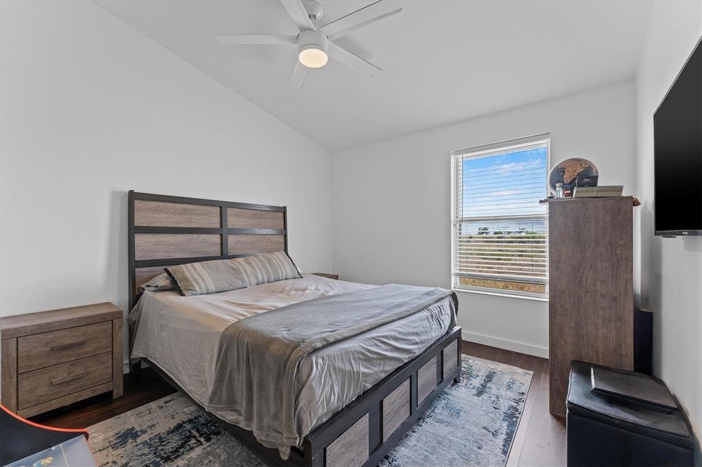 Twin Fountains Rep 142-38 - Residential Lease