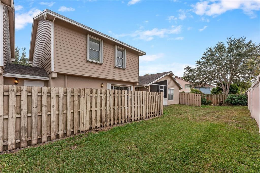 Twin Fountains Rep 142-38 - Residential Lease