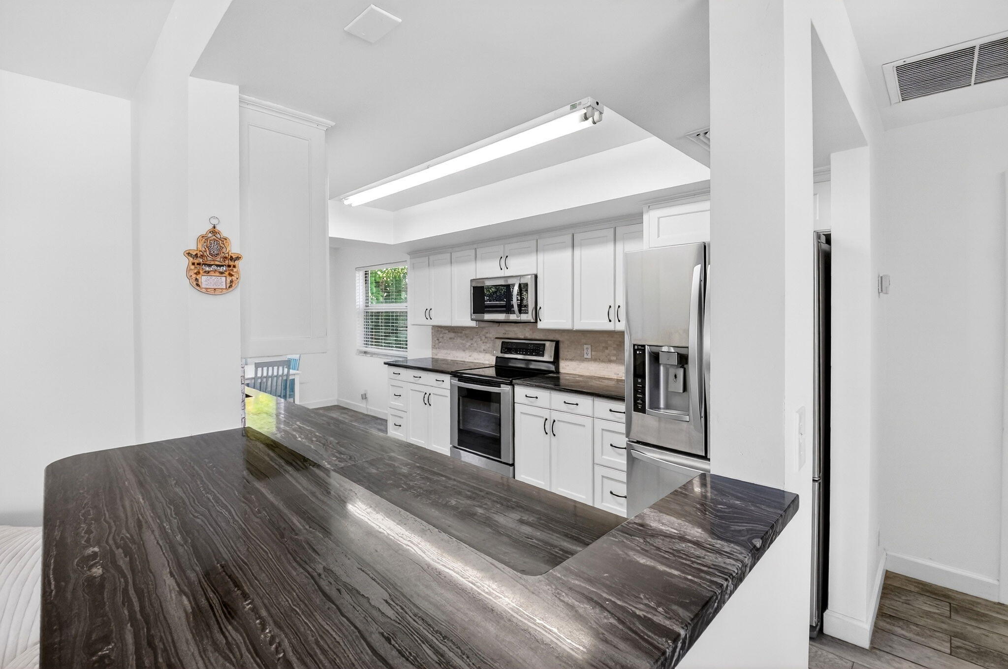 RIVIERA SHORES - Residential