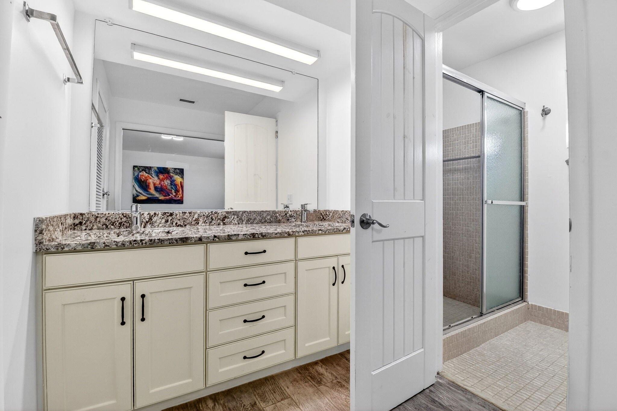 RIVIERA SHORES - Residential