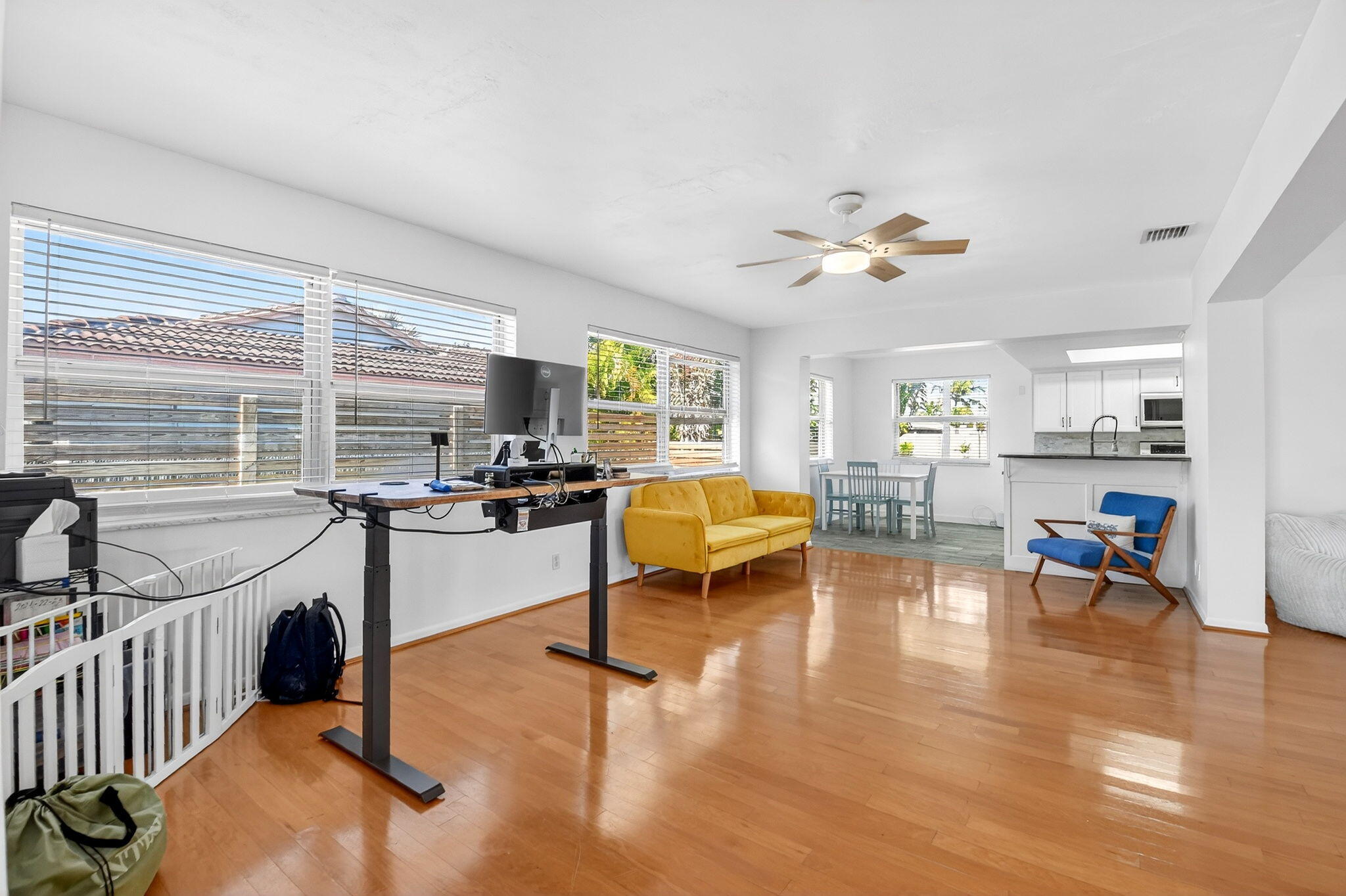 RIVIERA SHORES - Residential