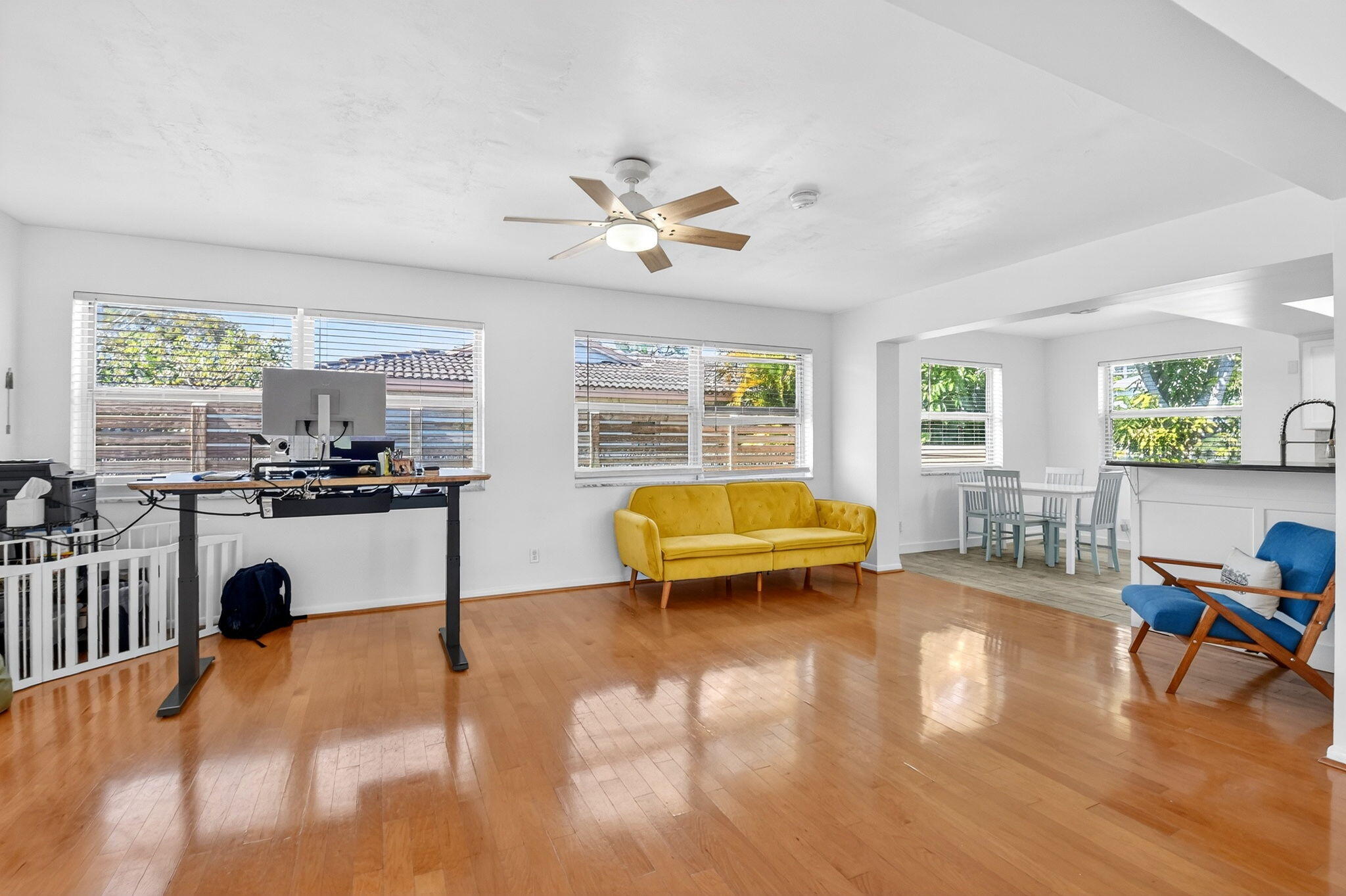 RIVIERA SHORES - Residential