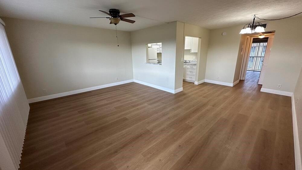 VILLAGE GREEN HAMPTON CON - Residential Lease