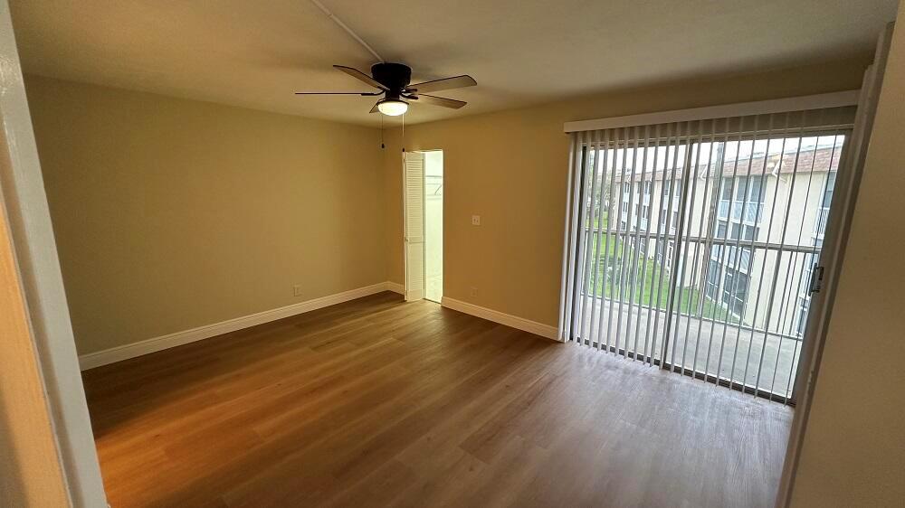 VILLAGE GREEN HAMPTON CON - Residential Lease