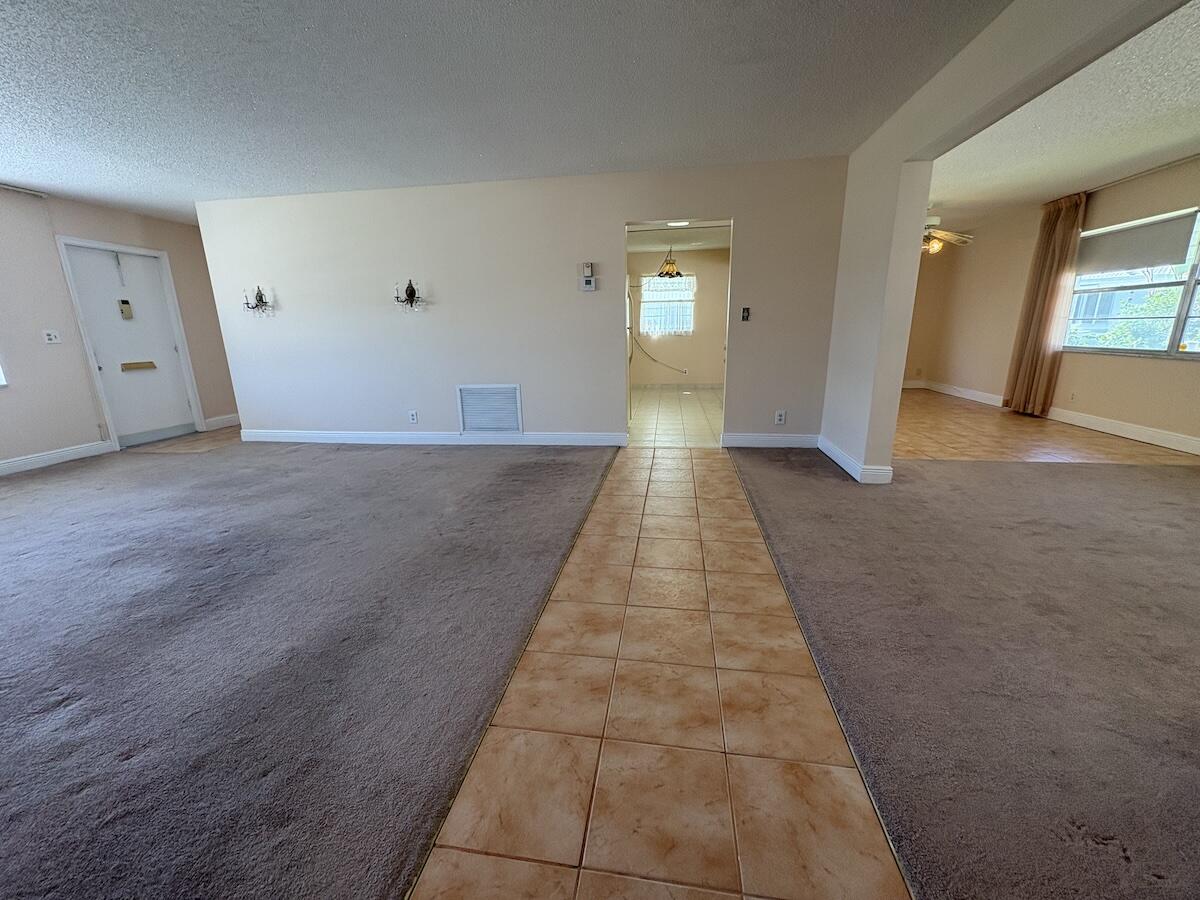 PALM BEACH LEISUREVILLE SEC 10 - Residential Lease