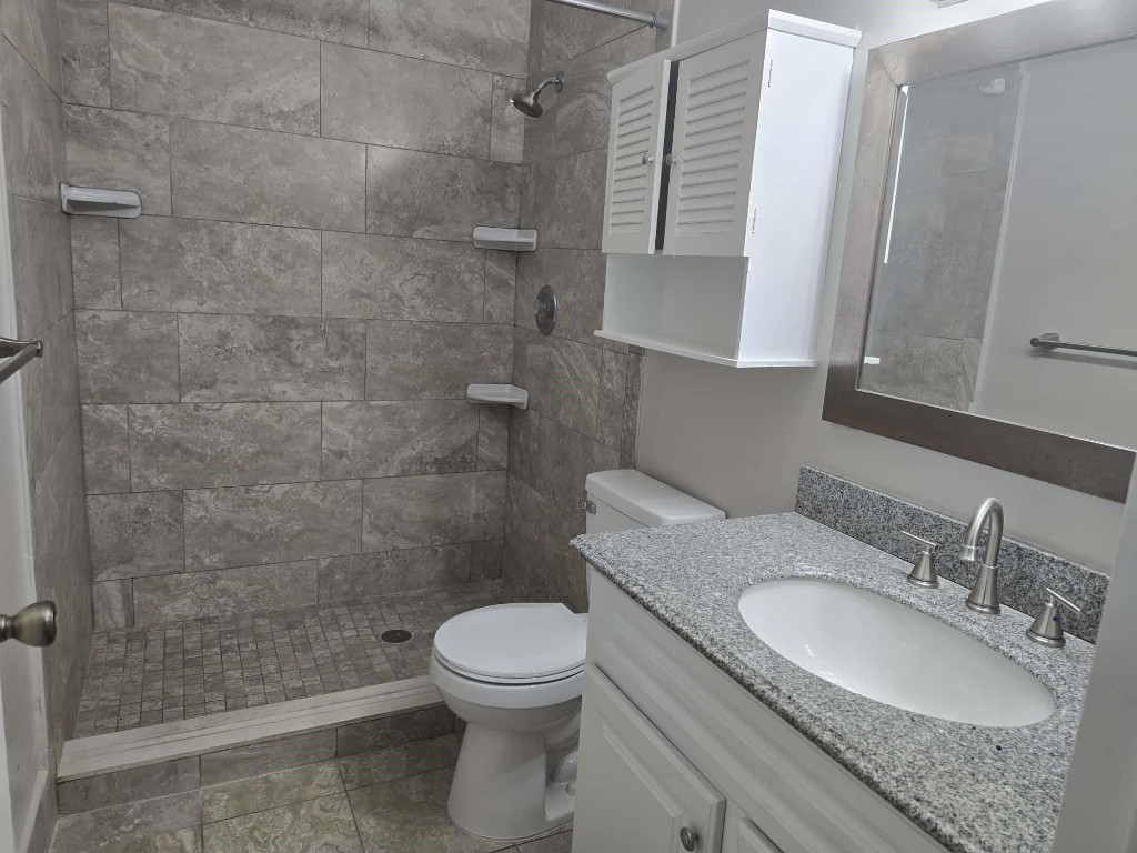 Grenadier Lakes - Residential